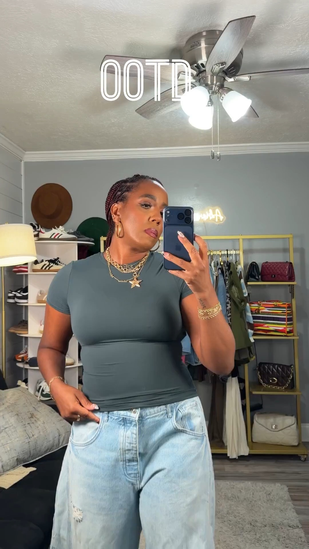 Today’s comfy OOTD 

#LTKOver40 #LTKMidsize #LTKootd