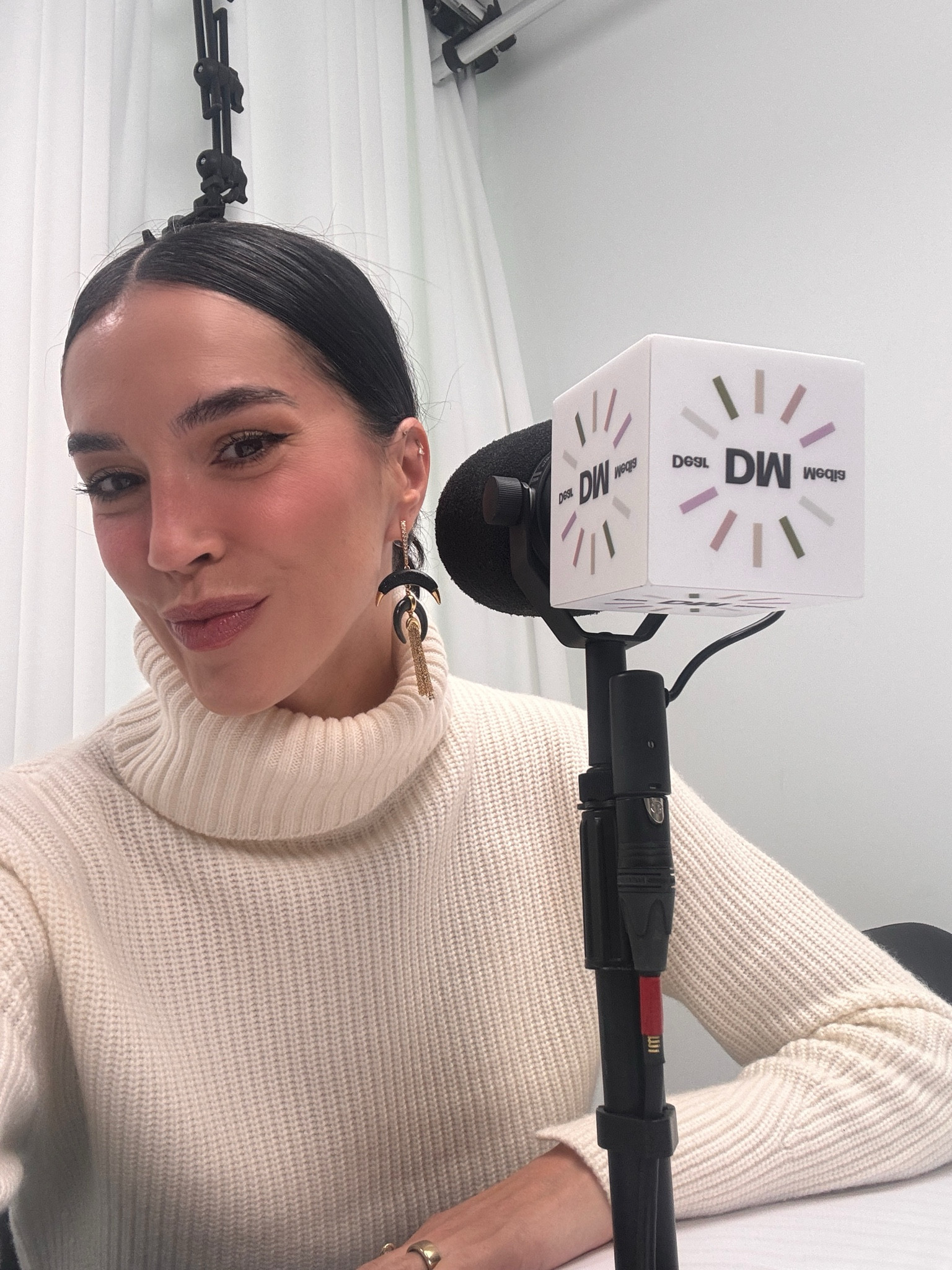 Recording an episode of &tigpodcast, discussing where we plan to move and our goals for 2025 🫶🏻

#LTKWorkwear #LTKStyleTip #LTKSaleAlert