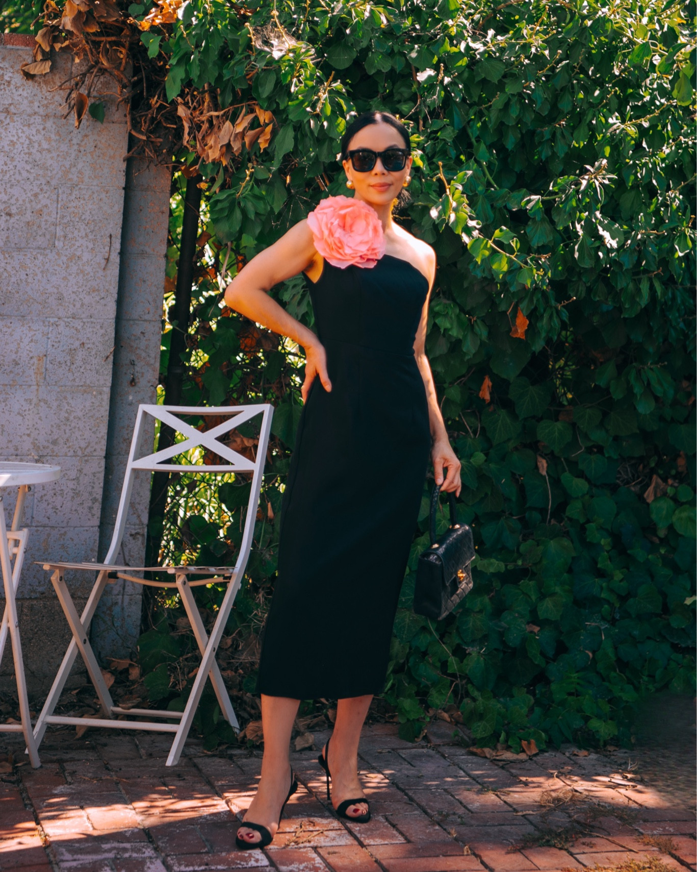 Weekend night out.  This crepe one-shoulder midi dress is so fun!  I kind of want to place that 3D flower on my other dresses, too. 😉

#LTKOver40 #LTKWedding