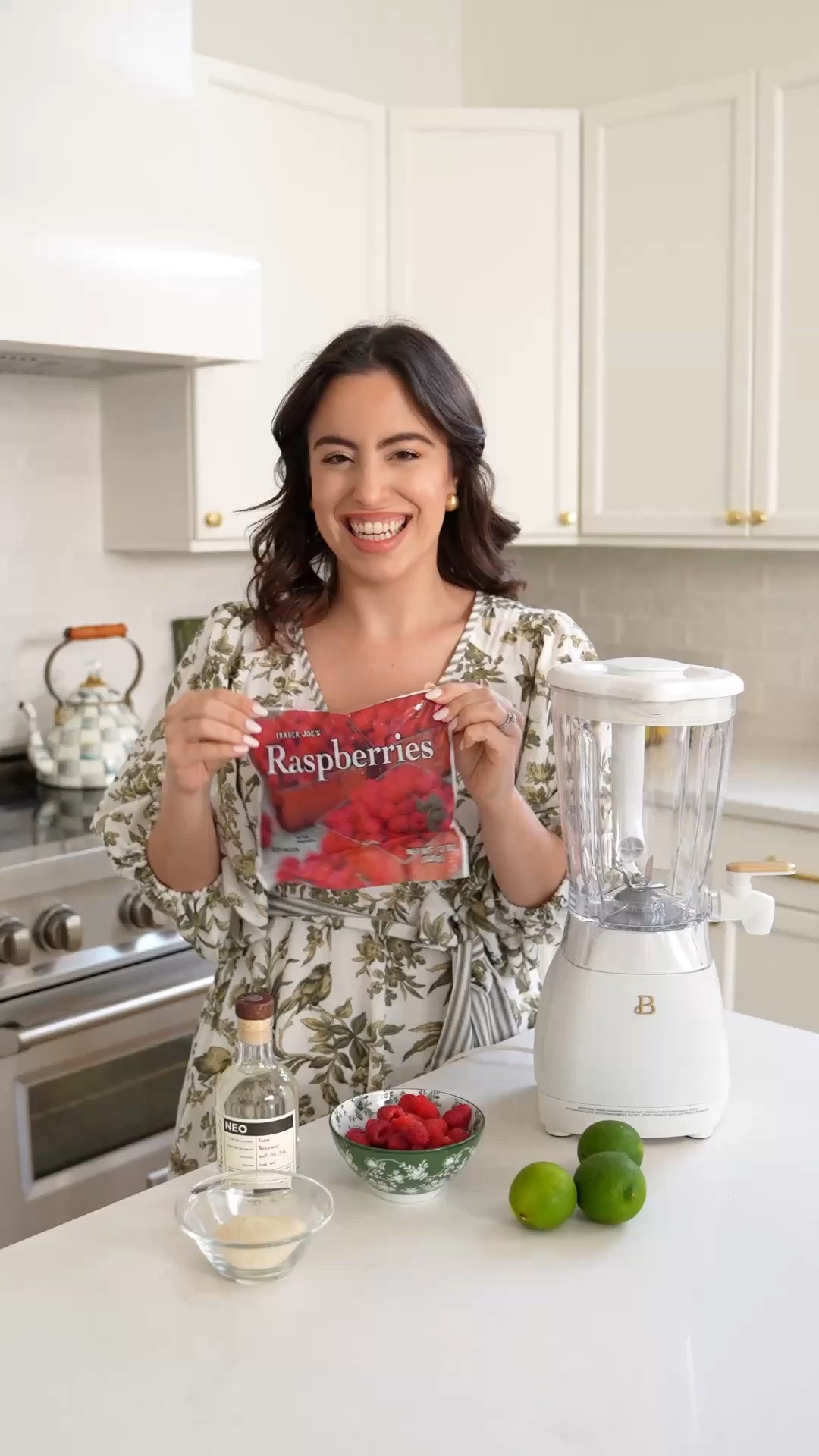Can we talk about how genius this frozen drink blender is?! It's so affordable and that built-in dispenser is just such a game changer. I am completely obsessed with this find!

margarita machine, party essential, hosting hack, summer entertaining, Amazon finds, cocktail party, drinks station

#LTKfoodie #LTKHome
