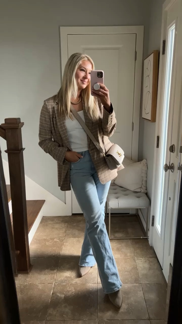 Neutral blazer 
Flare jeans 
Bodysuit 
Boots 

#LTKover40 #LTKfindsunder100 #LTKstyletip