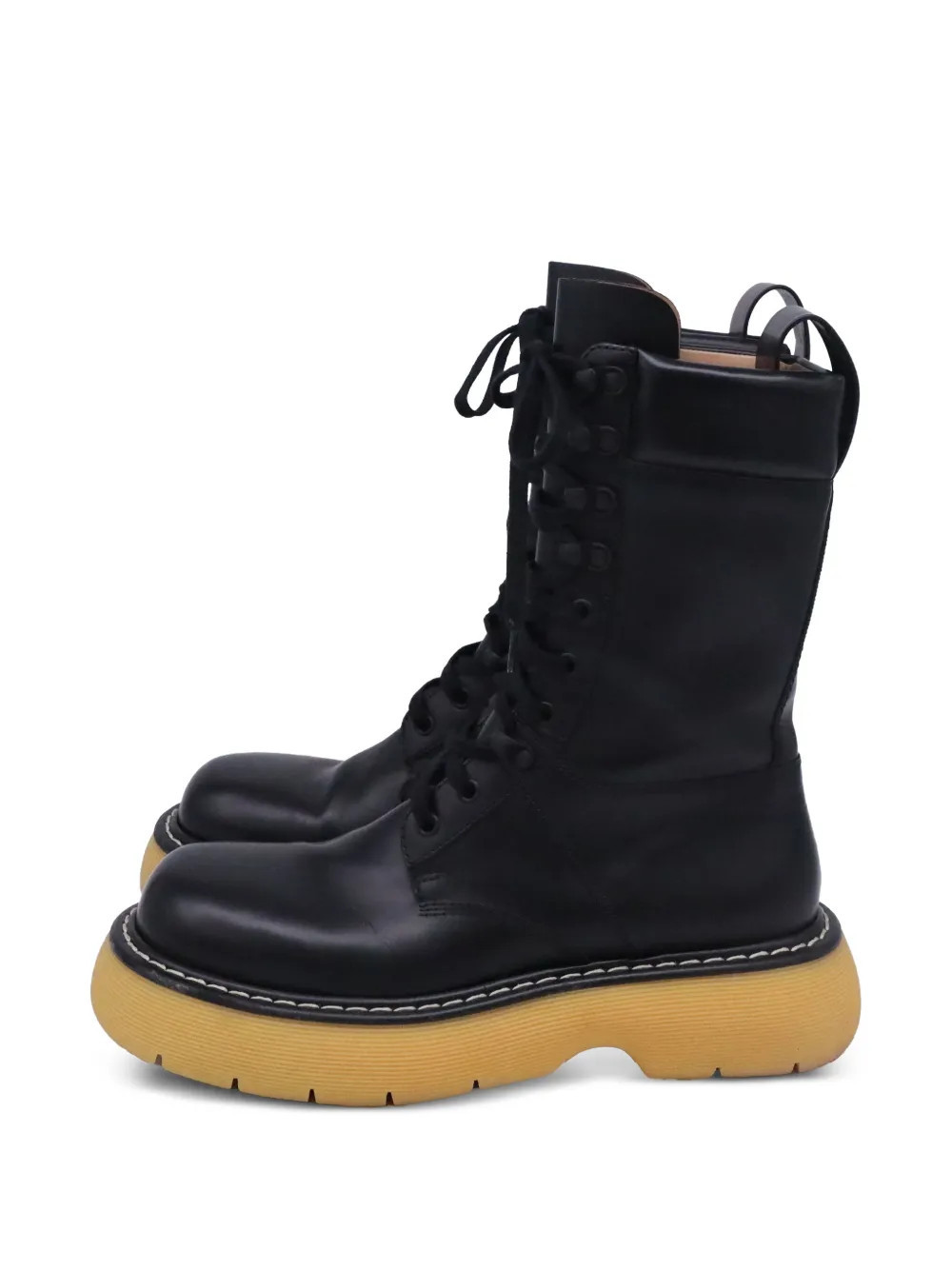 Bottega Veneta Pre-Owned Bounce lace-up leather boots - Black | Farfetch Global
