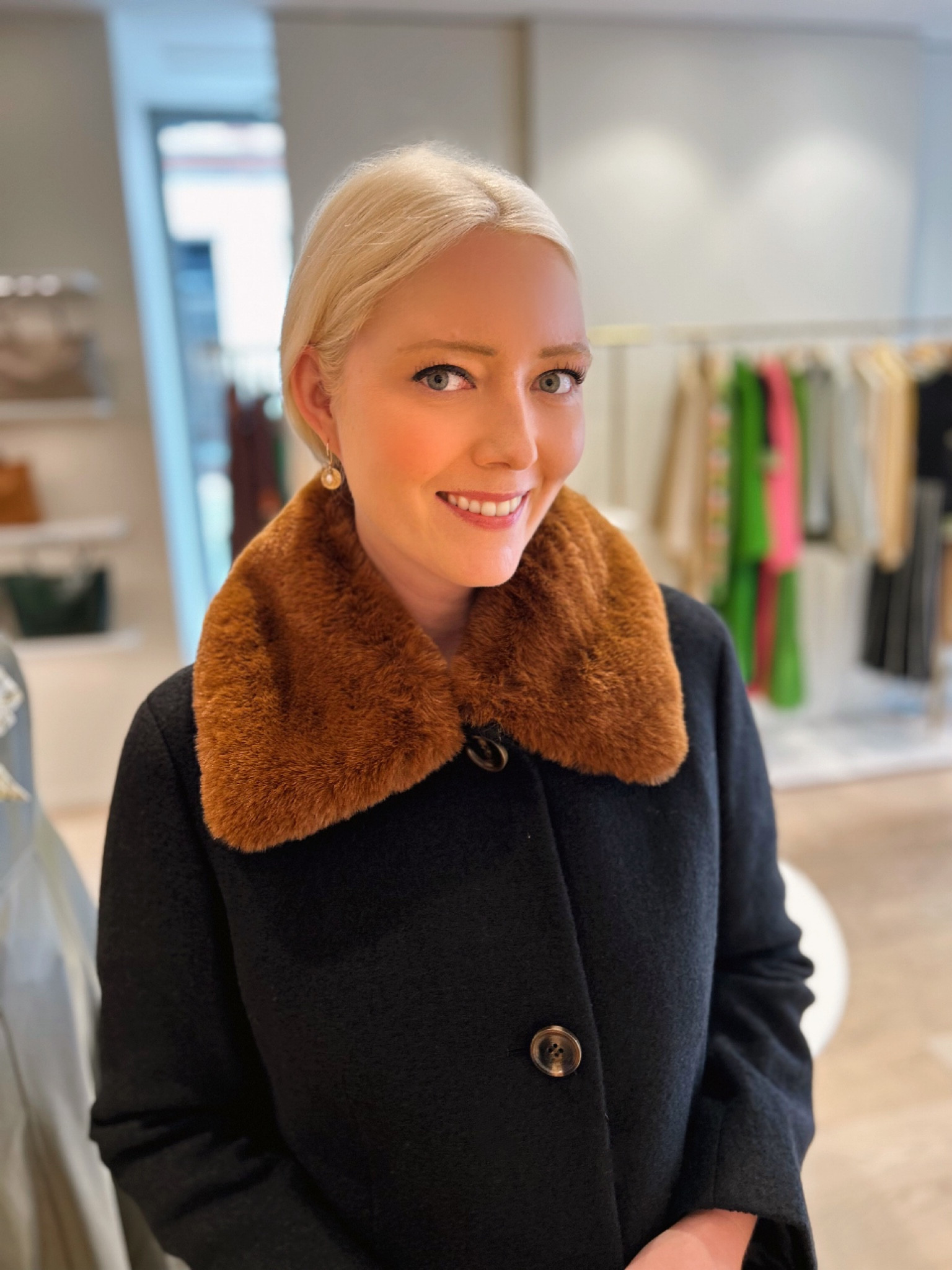 1960s vibes are go! Meet my new autumn winter coat by LK Bennett London - the black Aster coat with a detachable faux fur collar in a beautifully soft pecan colour! Instant glamour the moment you throw this on over a dress of pair of jeans. Use my promo code at LK Bennett online for a 15% discount on new styles like this beauty: REBECCALIPKINAUTHOR15

Also wearing my go to earrings, the Dower and Hall Hammered Gold Disc & Pearl Drops - fab gift idea with Christmas on the horizon 


#LTKautumn #LTKuk #LTKeurope