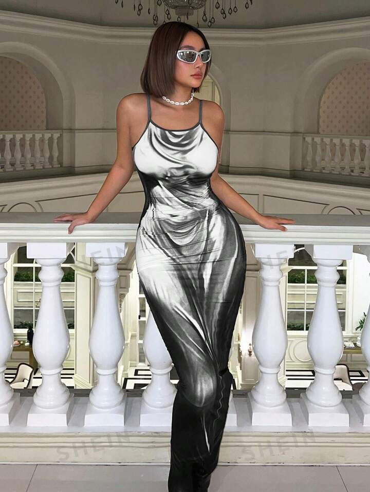 SHEIN ICON Figure Graphic Cami Dress | SHEIN