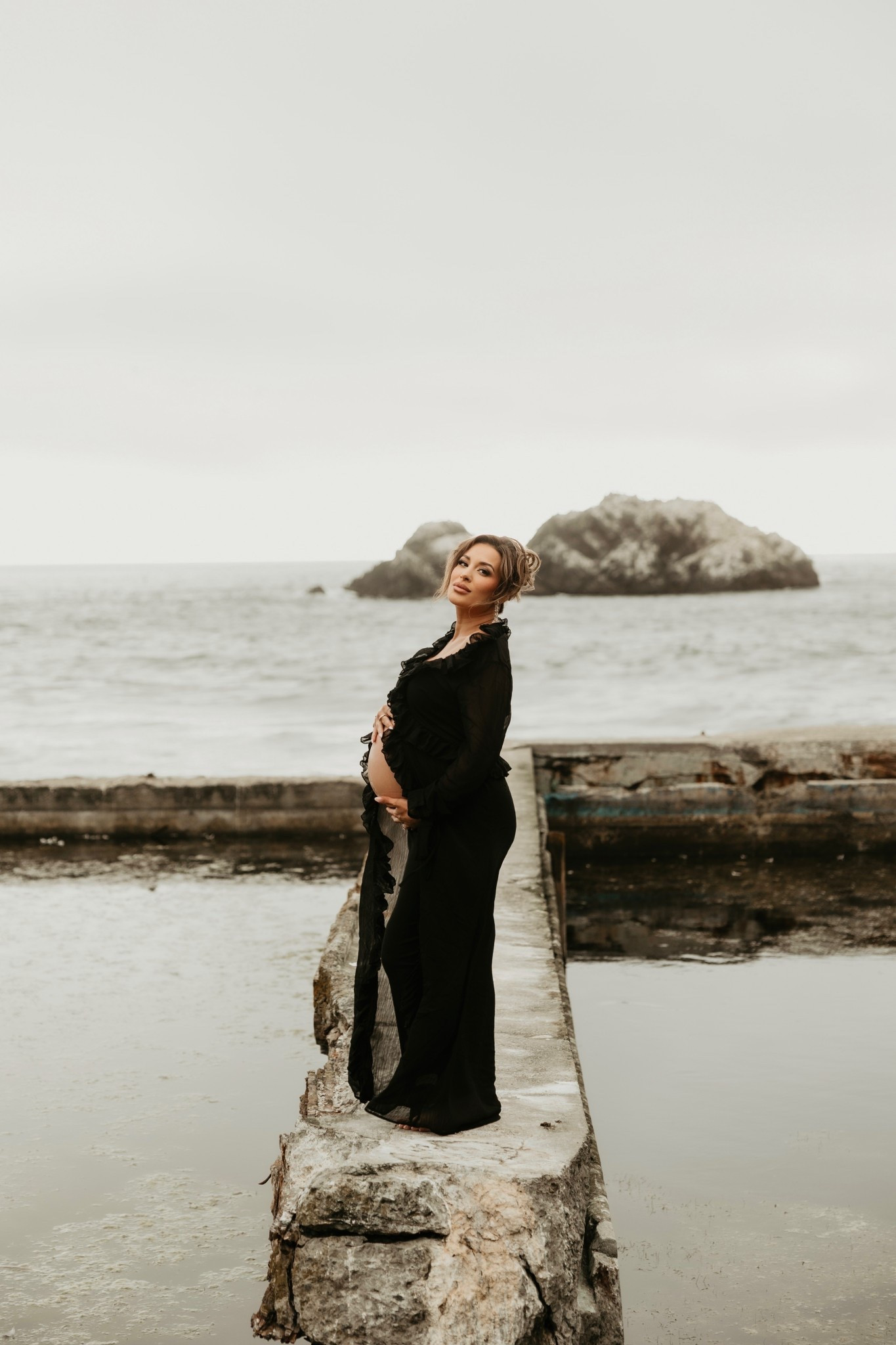 Maternity photoshoot inspo 

#LTKFindsUnder100 #LTKBump #LTKBeauty