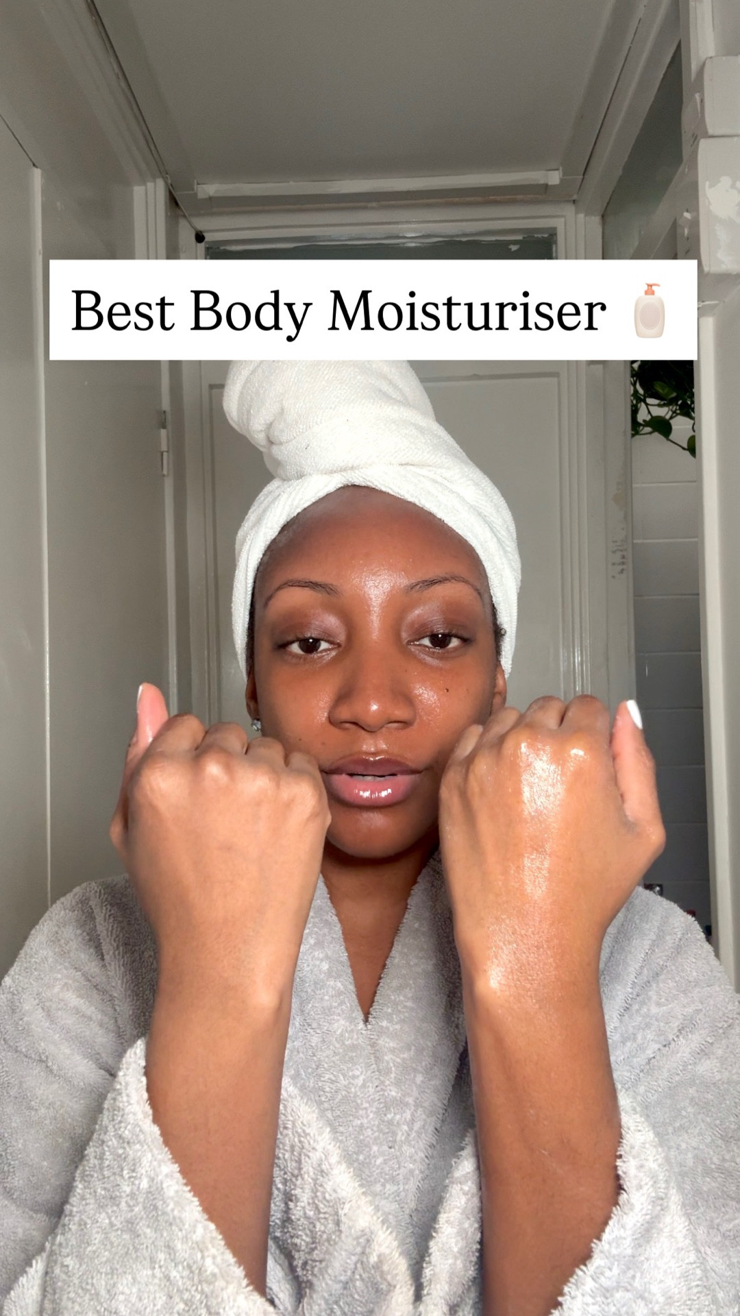 The Best Body Moisturiser 🧴

Follow me on Tiktok/YouTube/IG for in depth skincare reviews 🛁 #Lizlizlive 

#LTKswimwear #LTKbeauty #LTKsummer