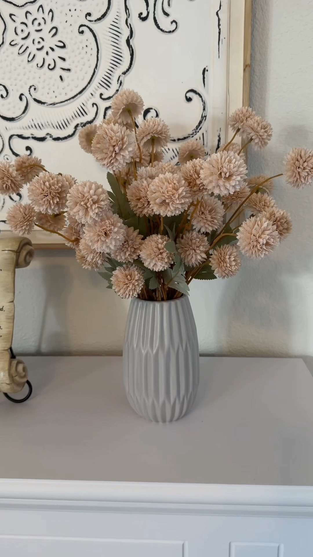 Pom pom flower bouquet that adds a soft, cheerful touch to any room.

#PomPomFlowers #HomeDecor #SpringDecor #FloralDecor #NeutralDecor

#LTKHome