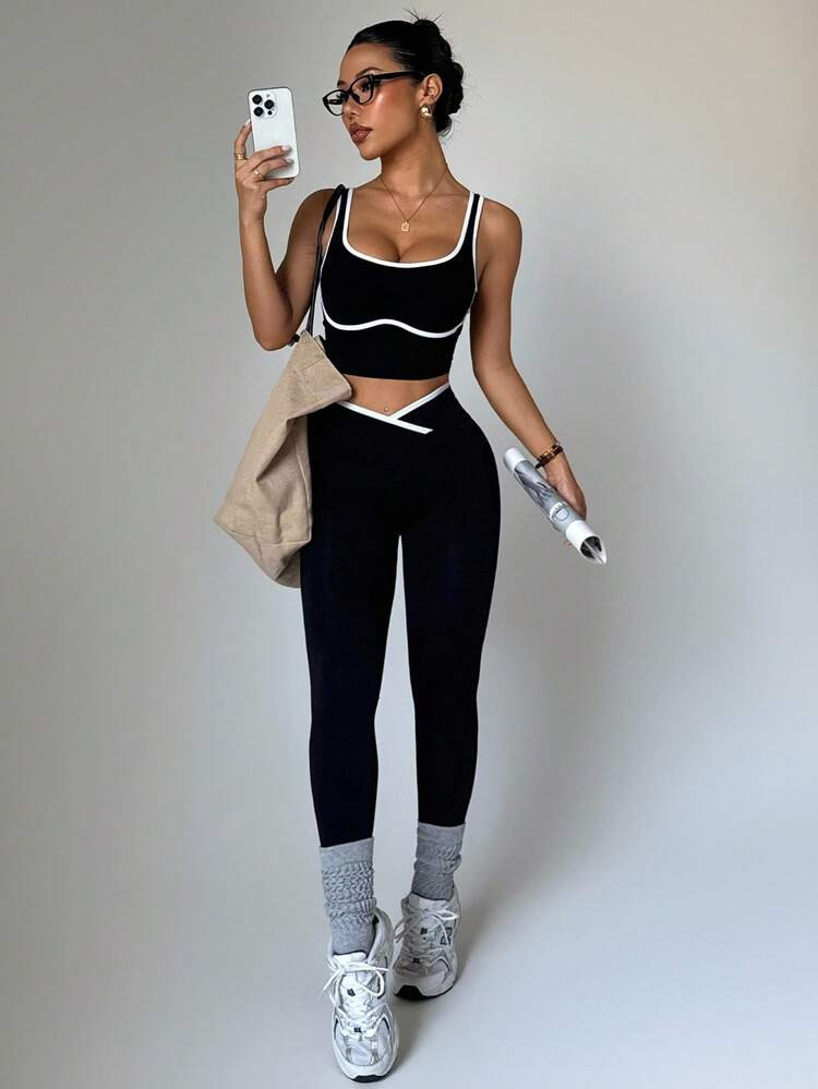 Dewbera Women's Yoga Colorblock Seamless Sports Set Workout Legging Two Piece Set Athletic Two Piece Set Fitness Outfit Two Piece Workout Set Active Two Piece Set Black Two Piece Athletic Setworkout Set | SHEIN