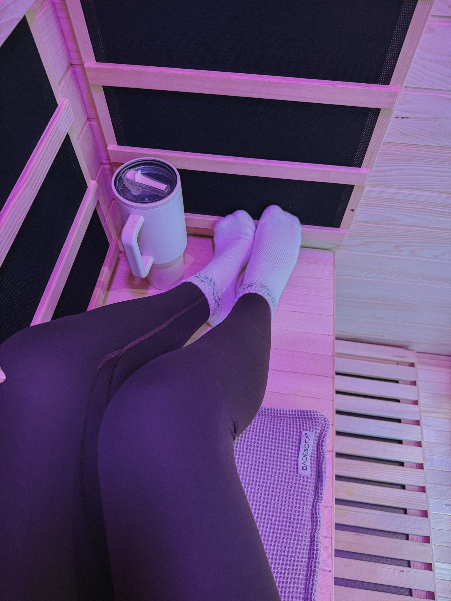 if you’re all about your 2026 fitness goals 12/10 getting a sauna and we LOVE the badesofa pillow ☁️ 

#LTKselfcare #LTKfitnessgoals #LTKgrwm