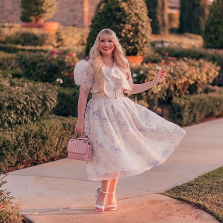 Girly Princess dress fall outfit idea! Chicwish too and skirt #chicwish

#LTKunder100 #LTKSeasonal #LTKstyletip
