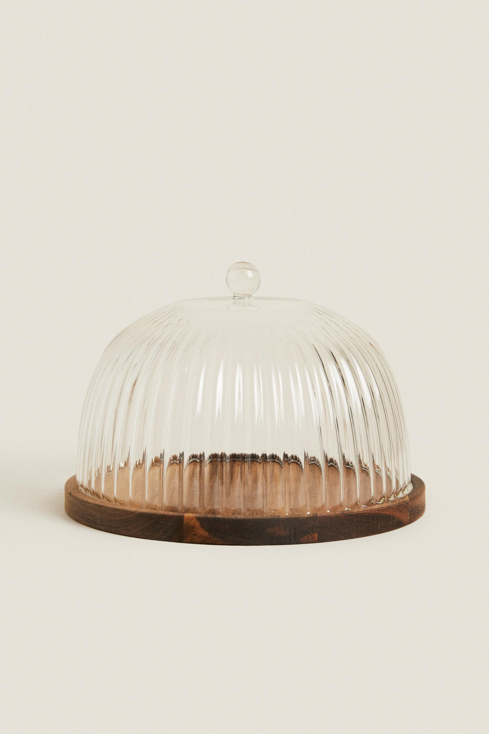 BOROSILICATE WOODEN CAKE DISH | Zara UK