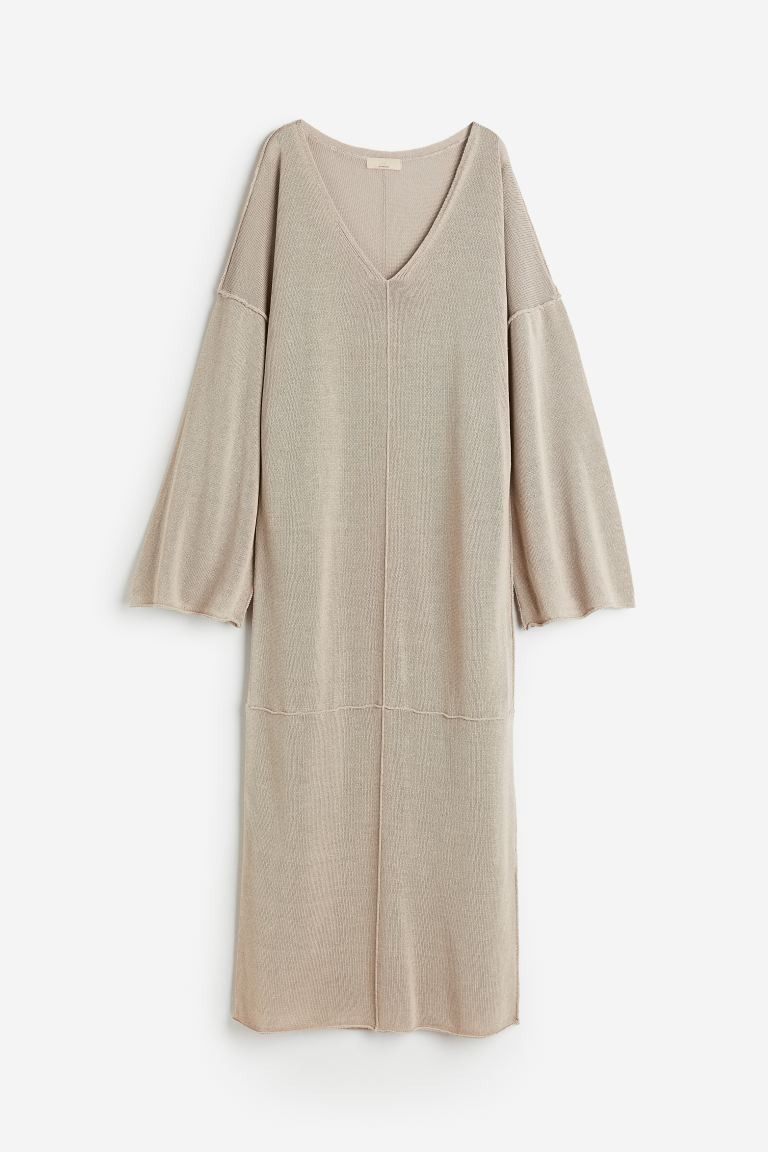 Oversized Silk Blend Fine Knit Dress - Round neck - Long sleeve - Beige - Ladies | H&M AU | H&M (AU)