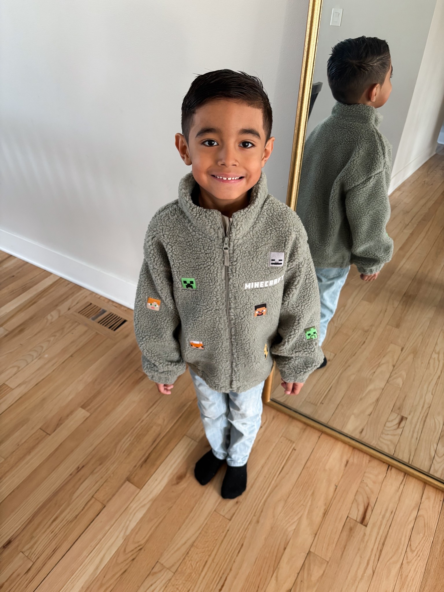 Kids fleece jacket
-kids sweaters 
#hmkids

#LTKSeasonal #LTKKids