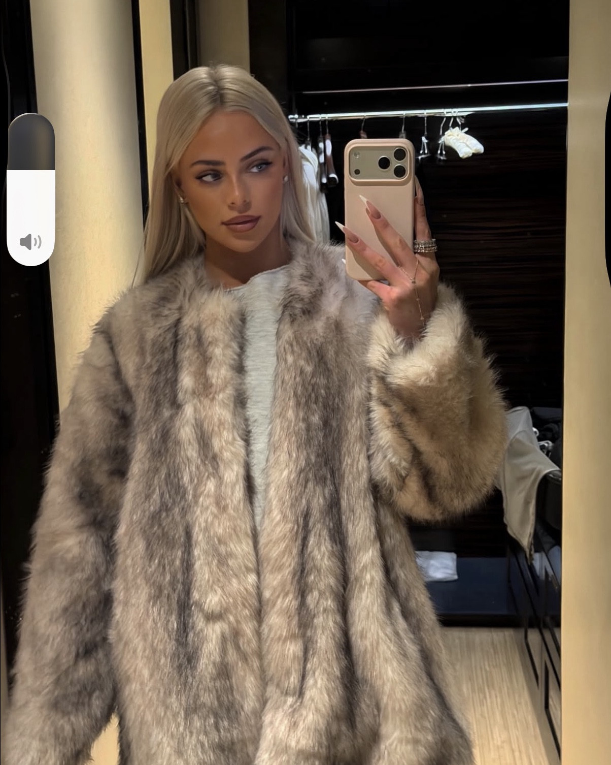 Chicago selfies 🥰🤍❄️

#LTKootd #LTKdayinmylife #LTKgrwm