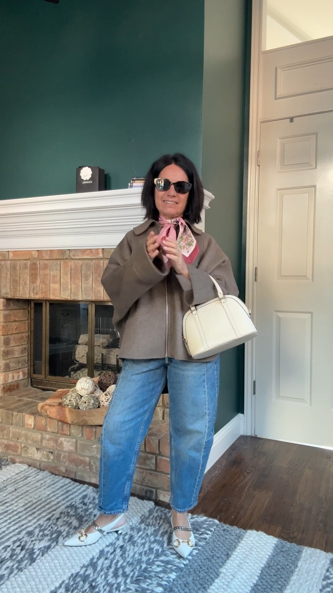 Barrel jeans many possibilities 

#LTKOver40 #LTKgrwm #LTKootd