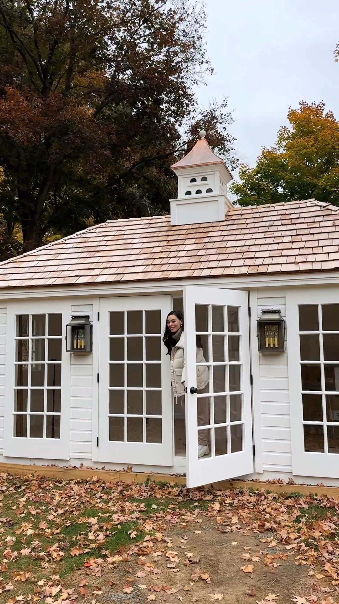 Home office update! And cozy jogger set. I sized down in everything. 

#LTKHome #LTKFitness #LTKVideo