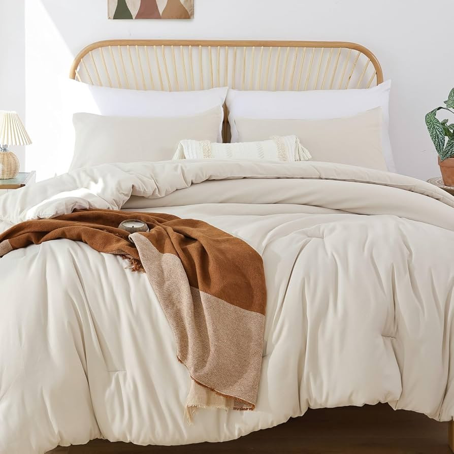 ROSGONIA Beige Comforter Set Queen, 3pcs (1 Boho Beige Comforter & 2 Pillowcases), All Season Bed... | Amazon (US)
