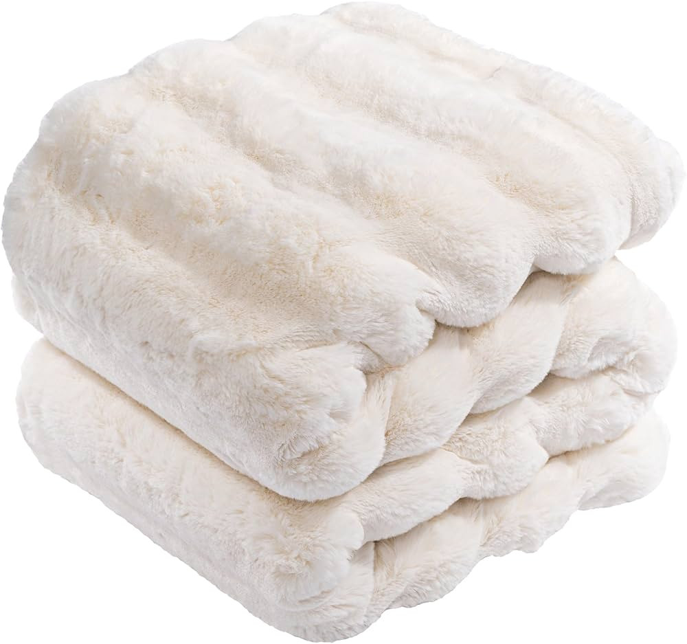 Touchat Luxury Faux Rabbit Fur Throw Blanket for Couch,Super Heavy Warm Cozy Blanket for Sofa Bed... | Amazon (US)