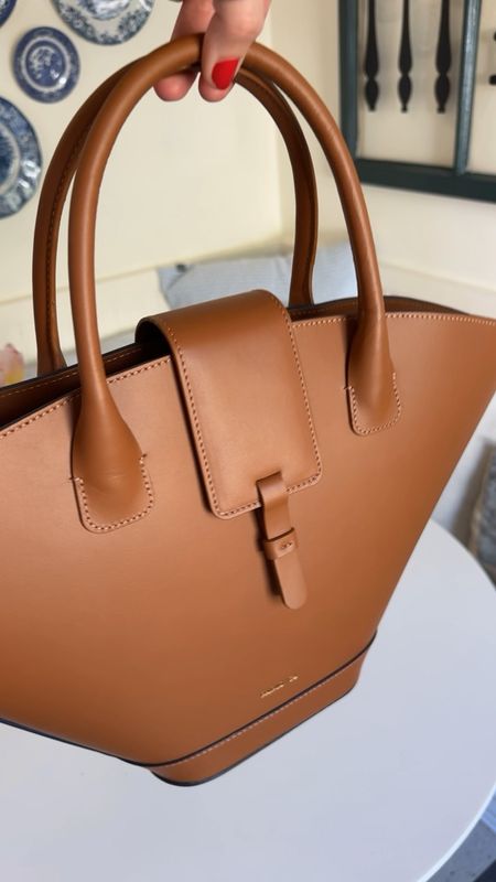 Paris 64 Genuine leather handbag from Spain 

#LTKstyletip #LTKtravel #LTKitbag