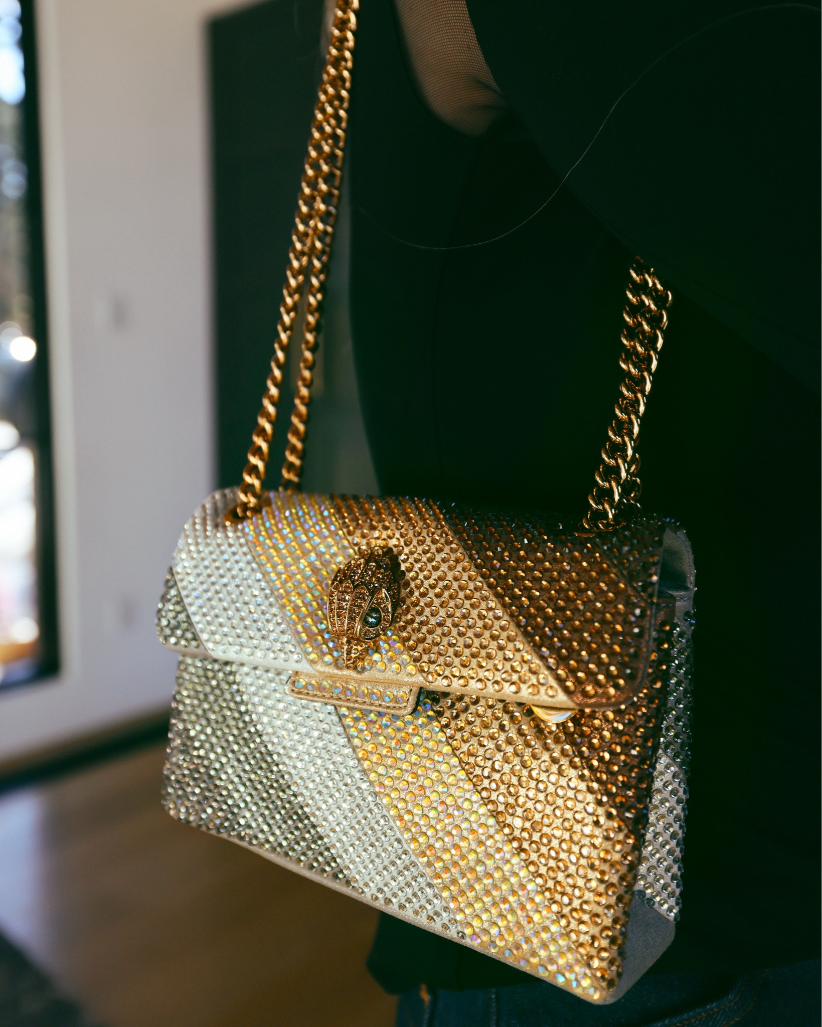 A little sparkle for the holiday season ✨

#LTKHoliday