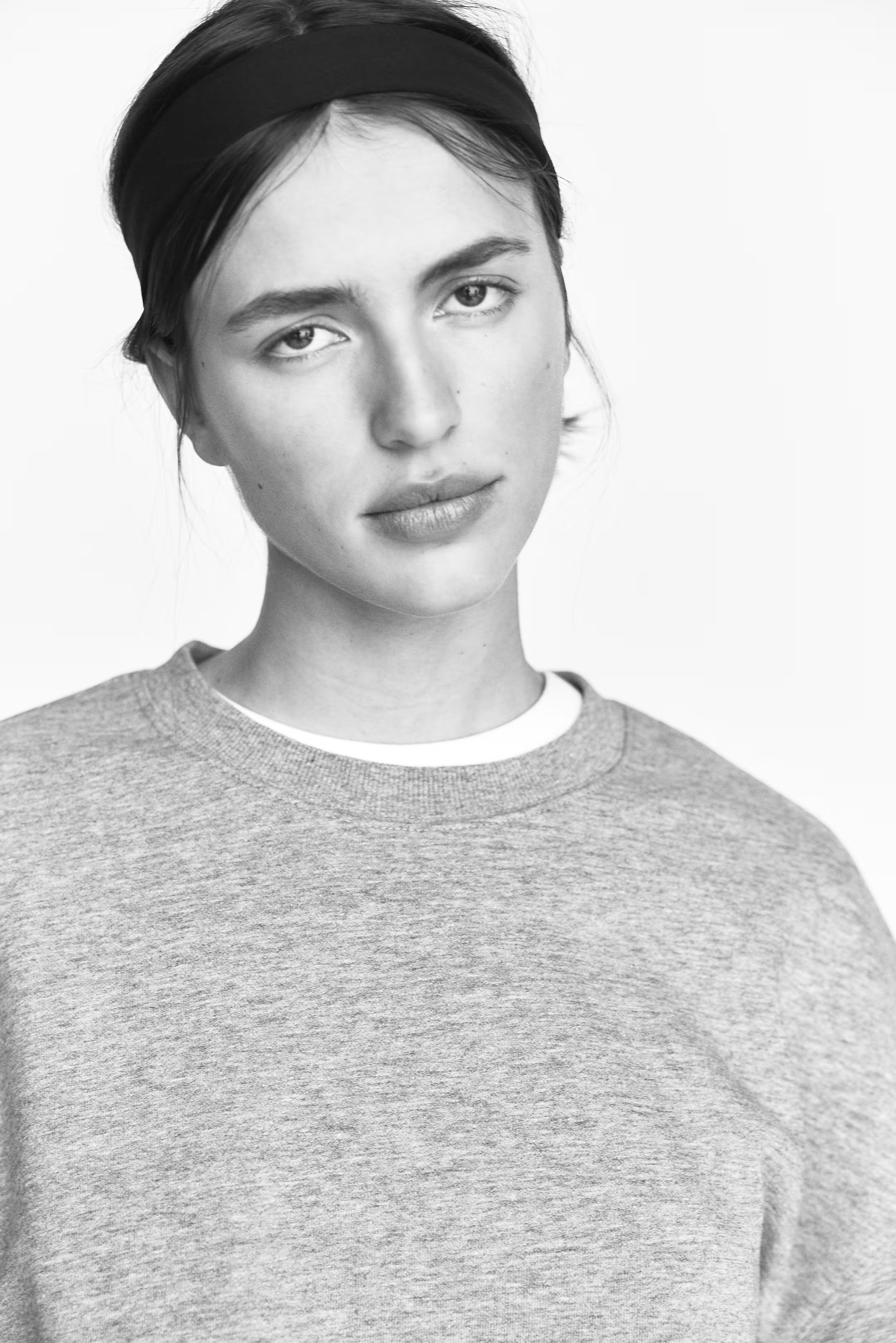 Short-sleeved sweatshirt | H&M (UK, MY, IN, SG, PH, TW, HK)