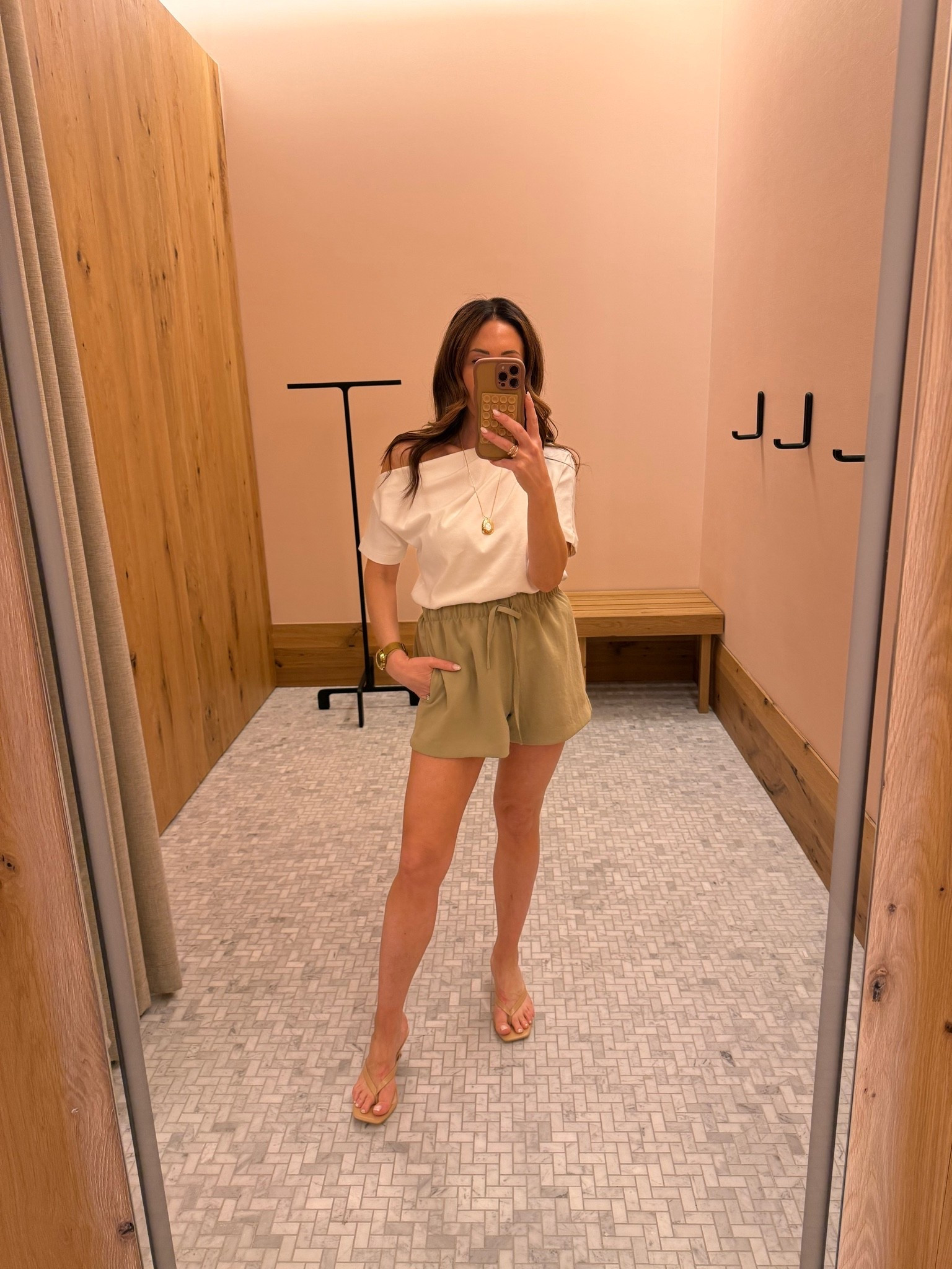 Okk @Aritzia is my new obsession.
Wearing small in shorts and top.

#LTKSeasonal #LTKootd #LTKgrwm