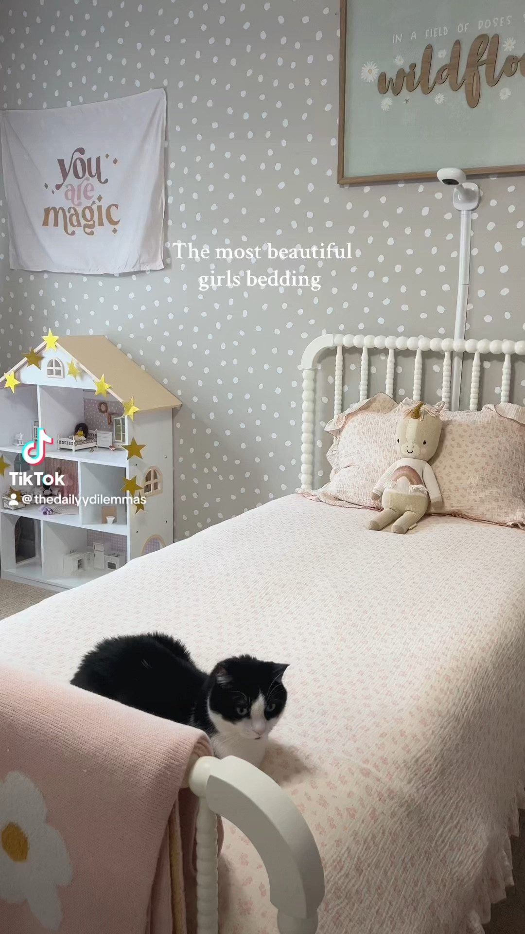 The most darling little girls bedding. Giving me vintage vibes. Comes in several patterns 🎀🤍

#LTKFindsUnder50 #LTKHome #LTKKids