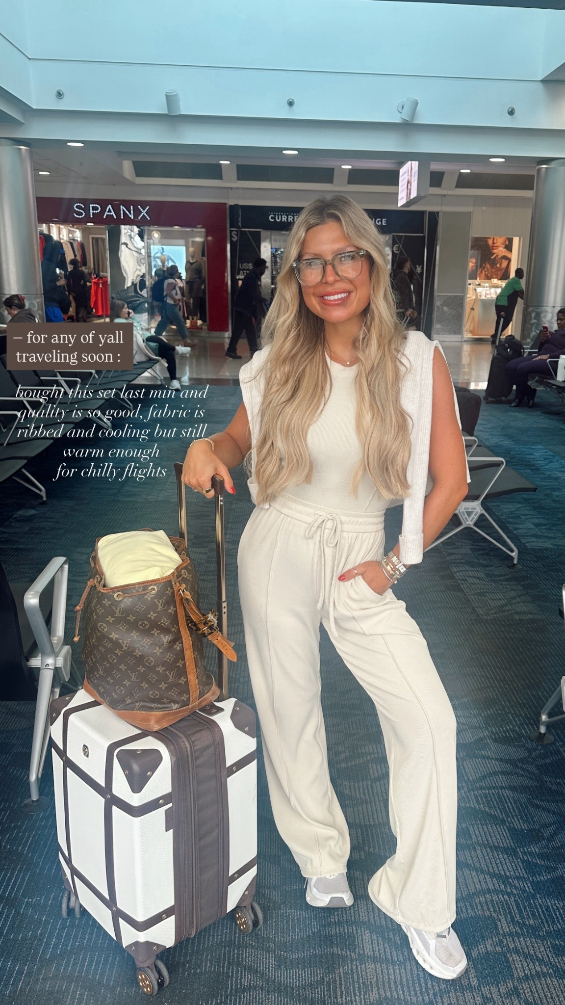 travel fit!


Travel / travel fit / travel set / athleisure set 

#LTKStyleTip #LTKTravel #LTKSeasonal