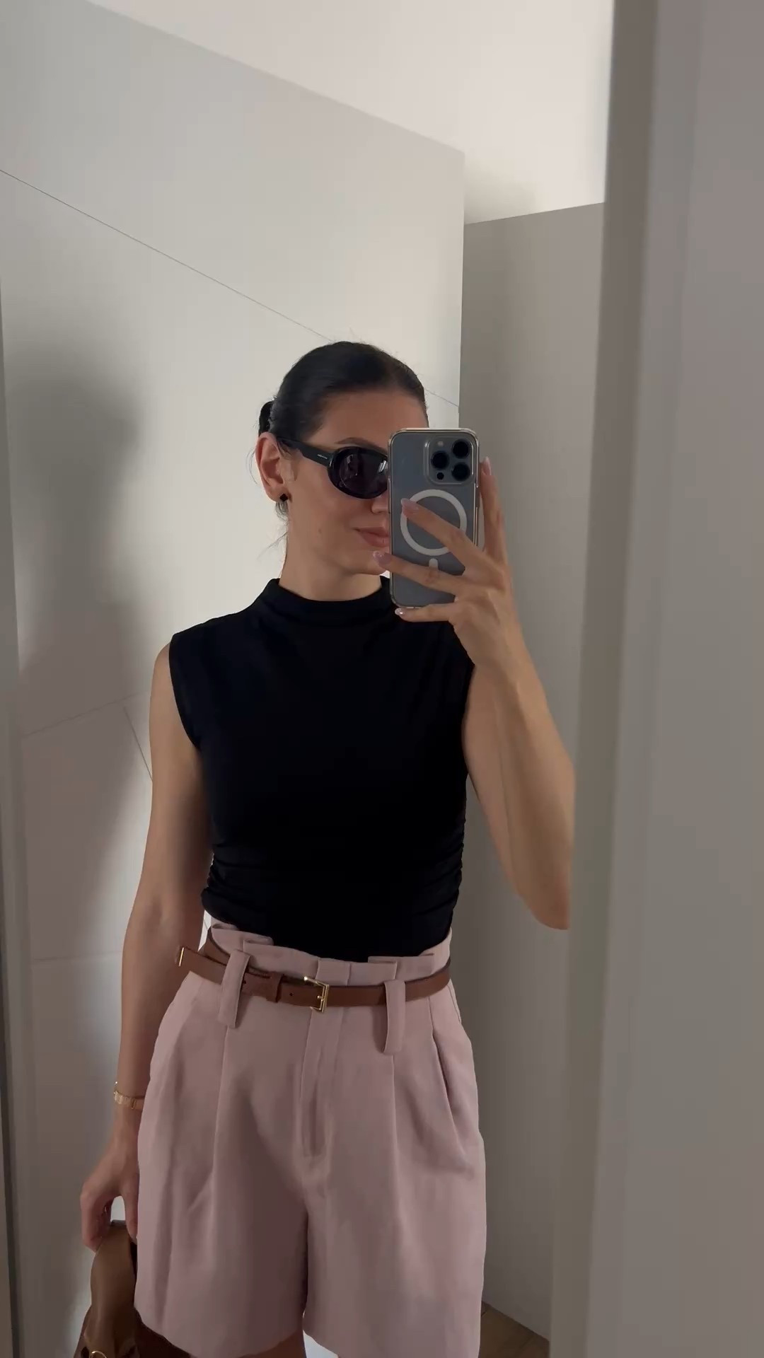 Simple smart-causal look for summer 

#LTKstyletip #LTKbag #LTKsummer