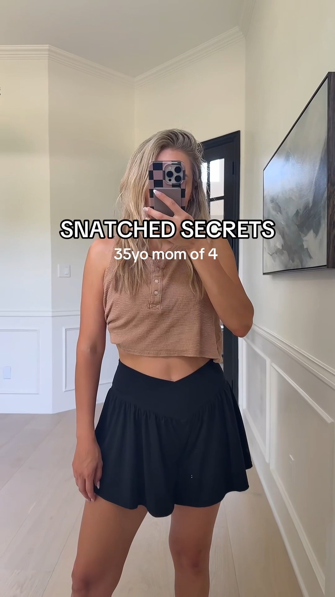 🤍 As a 35 yo mom of 4, I will buy anything that gives me the SNATCHED look without any effort 👏🏼💃🙏🏼 

Wearing size s / my tts 

#LTKfitnessgoals #LTKxAerie #LTKgrwm