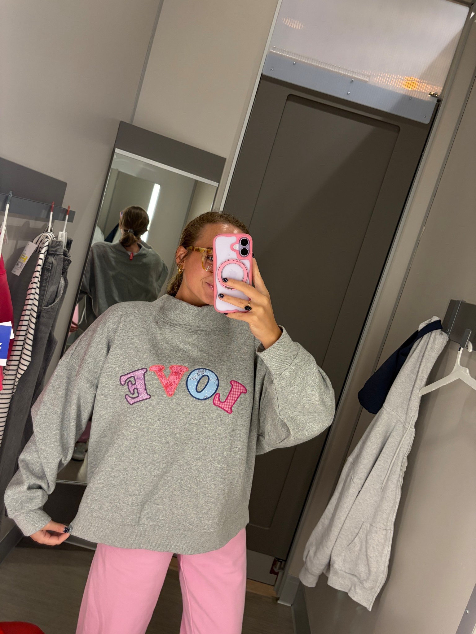 the cutest LOVE mockneck pullover from Target!! perfect for valentine’s day & so cute🩷

#LTKFindsUnder50 #LTKActive #LTKSeasonal