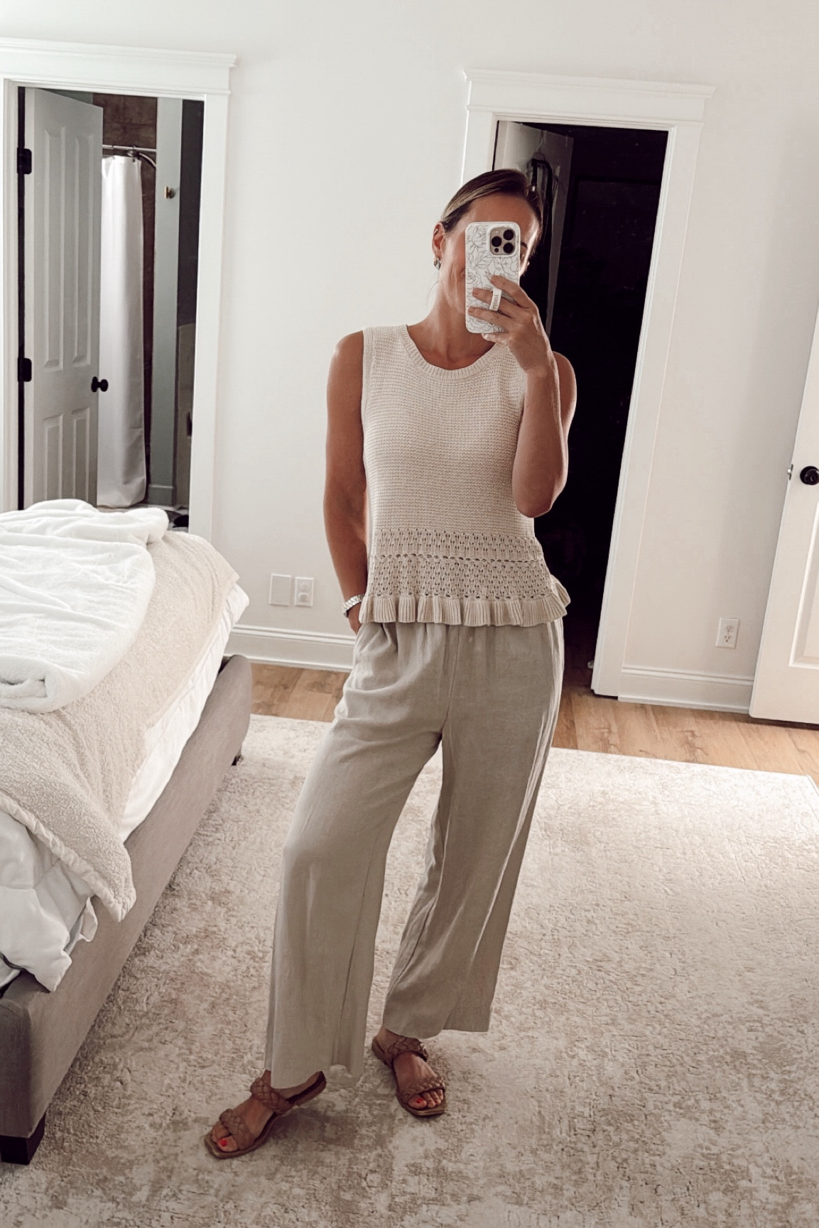 Casual summer look 

#LTKSeasonal #LTKStyleTip #LTKFindsUnder50