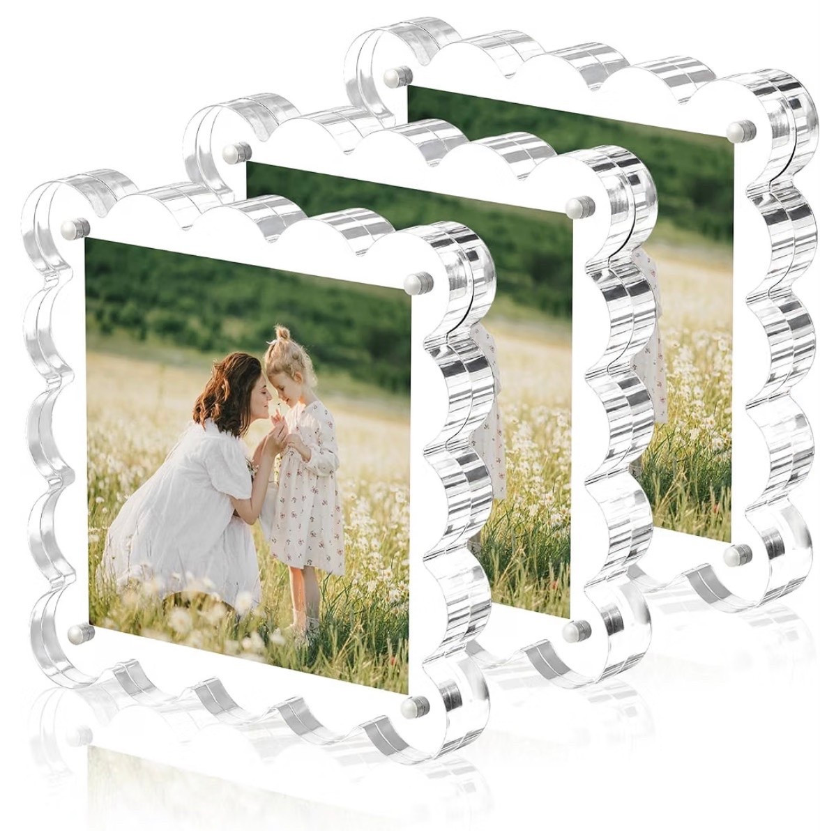 Picture frames - 3-pack and comes in a few different sizes. I love the 4x4 size. These would be a cute gift, too. 


#amazon #giftidea #giftforher #pictureframe #scallop #scalloppictureframe #lookforless

#LTKHome