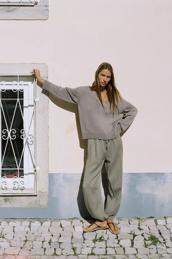 THICK KNIT V-NECK JUMPER | Zara UK