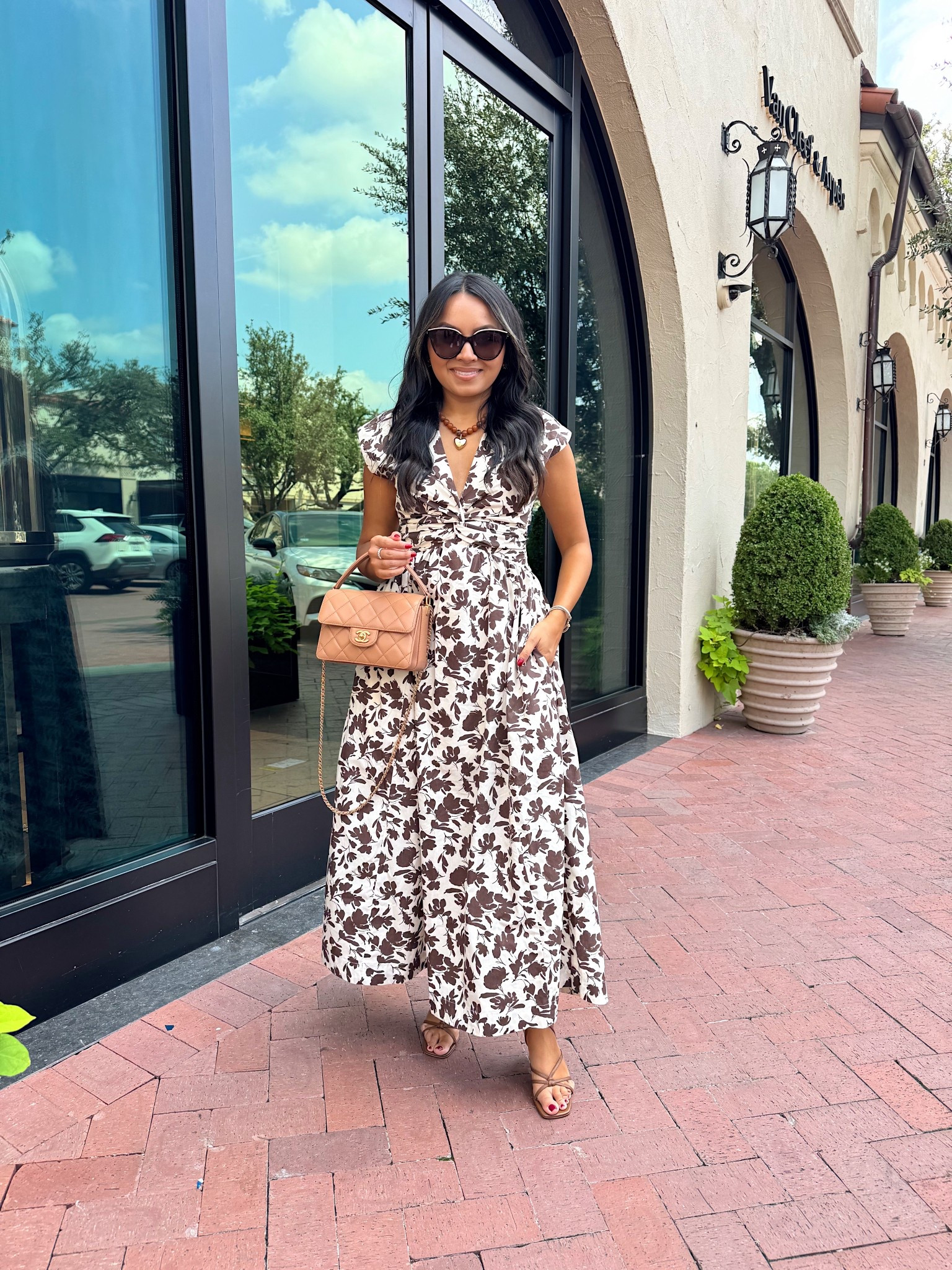 25% plus 25% off with code AFLTK through 3/15
Brown floral dress size xs petite TTS
Brown heels - old, similar linked







#LTKSpringSale #LTKSaleAlert #LTKPetite