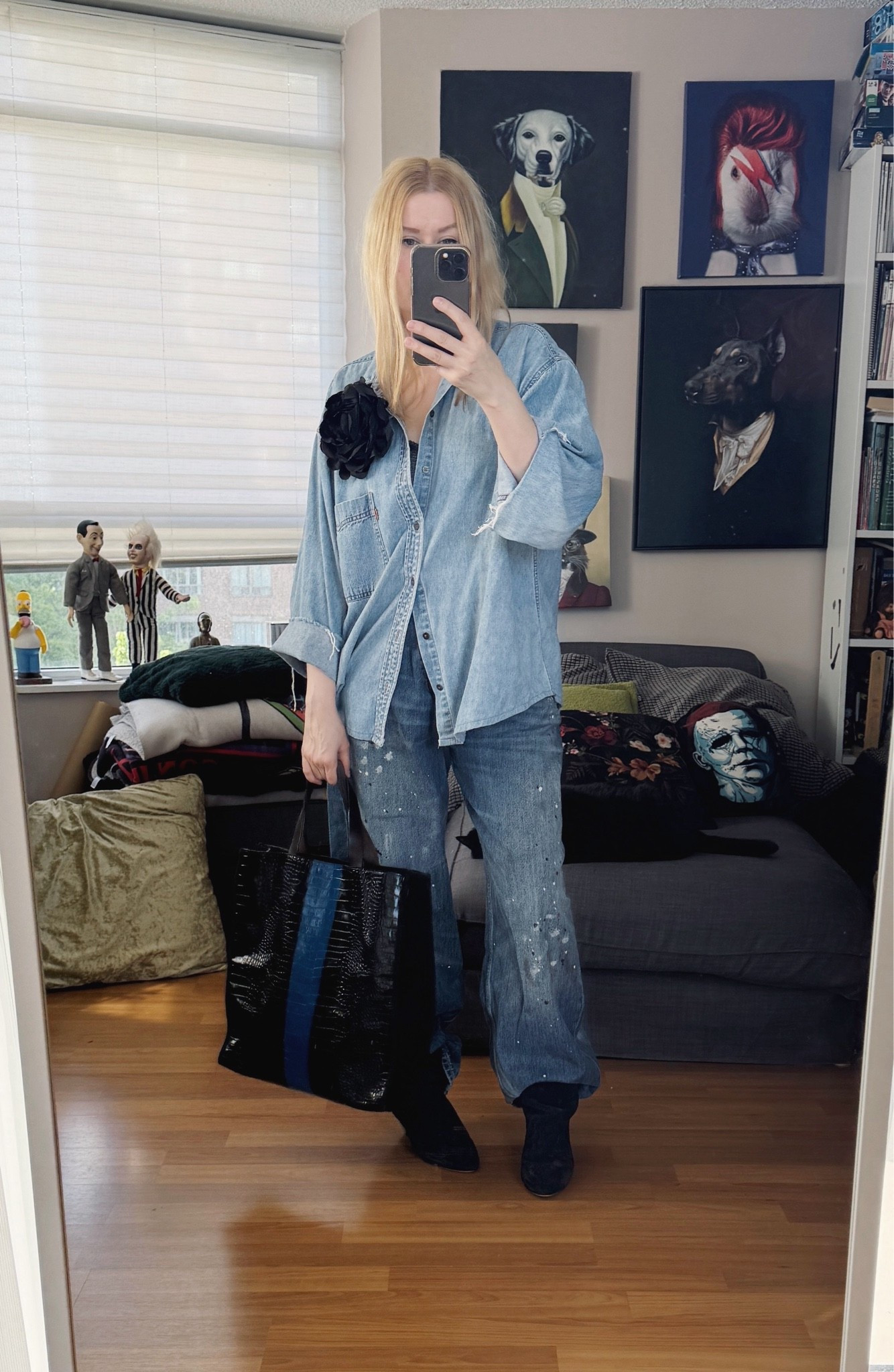 From Saturday for the whole 30 minutes I was out 🫠
Denim shirt, tote, and brooch are preloved/vintage.

#LTKstyletip #LTKcanada #LTKsummer