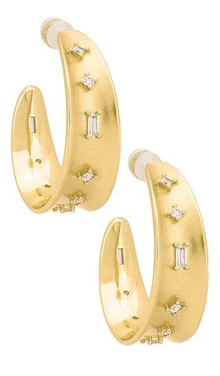 The Mixte Statement Hoops in Gold | Revolve Clothing (Global)