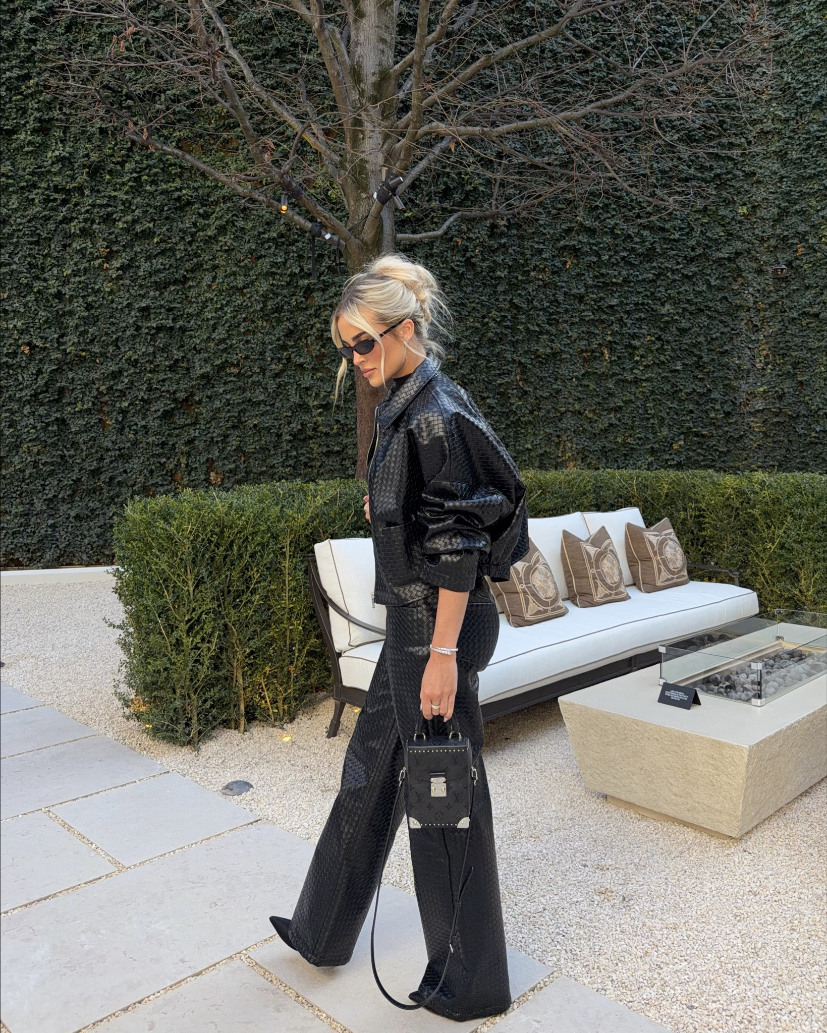 Obsessed with this fit!!!🖤🖤

#LTKootd #LTKspring #LTKUK