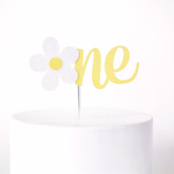 Daisy One Cake Topper | First Birthday Smash Cake Topper | Daisy Birthday Decorations | Flower Ch... | Etsy (US)