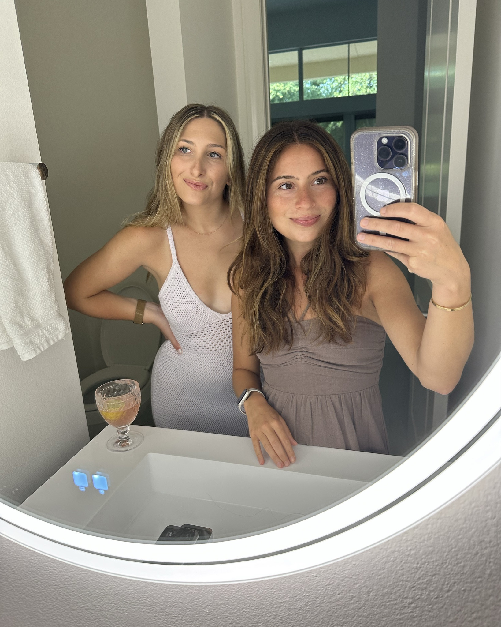 Selfie time 🤳 grab your bestie and take some selfies in your best dress!

#FashionMonth #LTKstyletip #LTKcanada