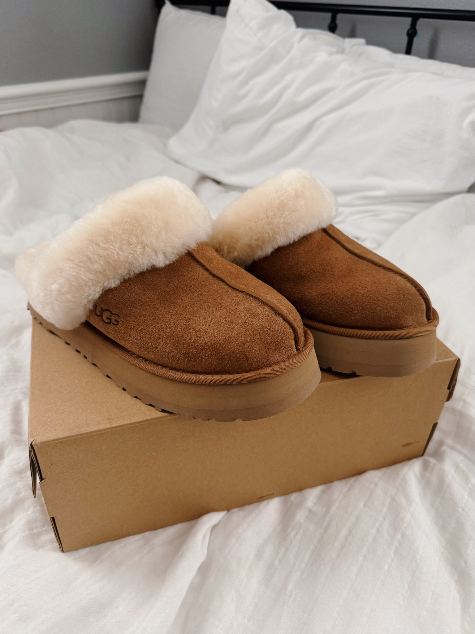 forever my favorite slippers!!! 🧸

#LTKGiftGuide #LTKStyleTip