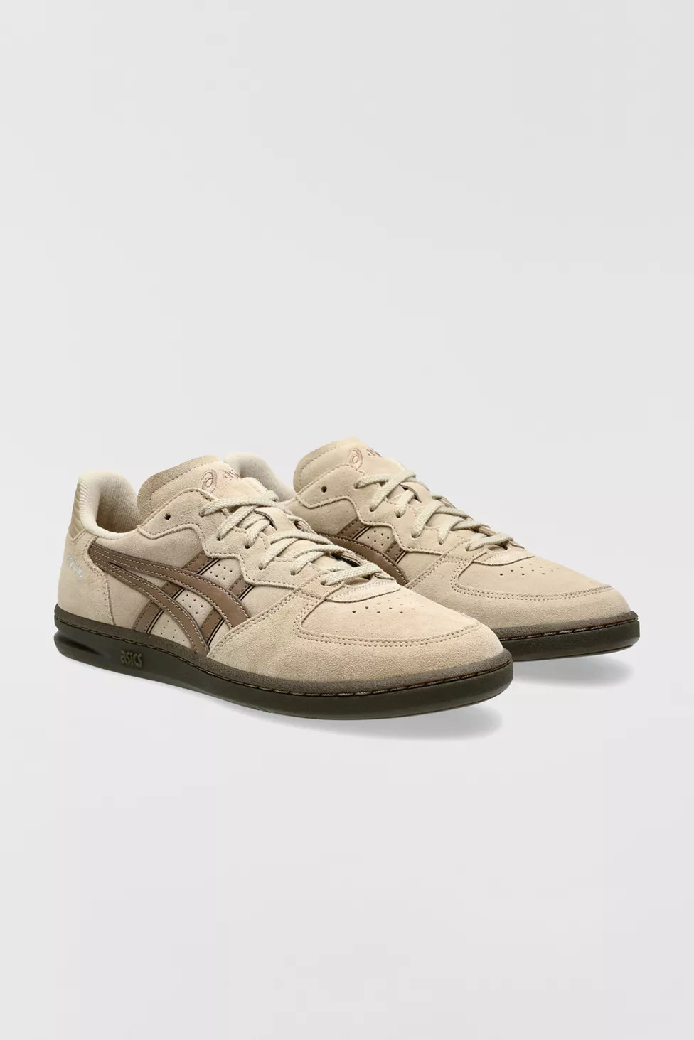 ASICS Skyhand OG Sportstyle Sneakers | Urban Outfitters (US and RoW)