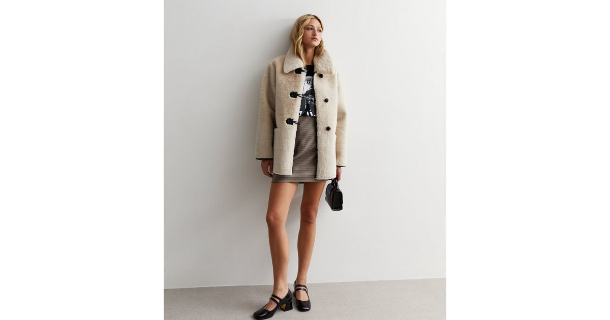Cream Faux Fur Toggle Coat
						
						Add to Saved Items
						Remove from Saved Items | New Look (UK)