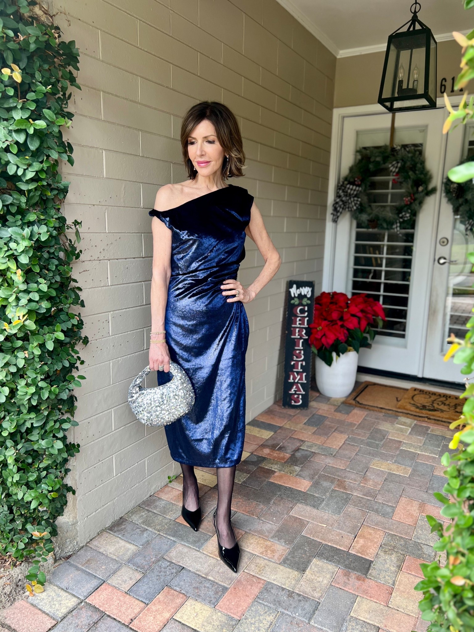 navy dress, nye outfit, new year’s eve outfit, silver handbag, over 50 outfits 

#LTKHoliday #LTKSeasonal #LTKootd