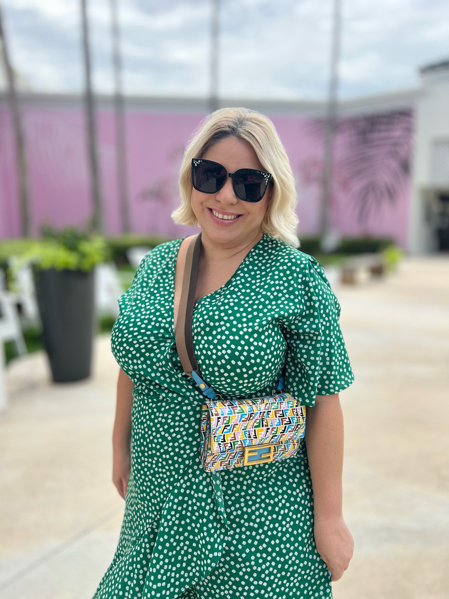 Mom Purse Essentials - What's In My Bag by April Golightly - Louis