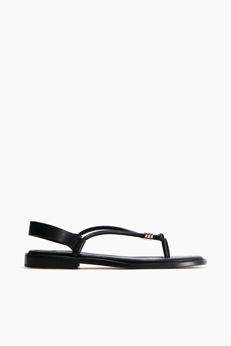 Strappy sandals - Low heel - Black - Ladies | H&M GB | H&M (UK, MY, IN, SG, PH, TW, HK)