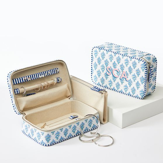 Medium Travel Jewelry Case | Mark and Graham
