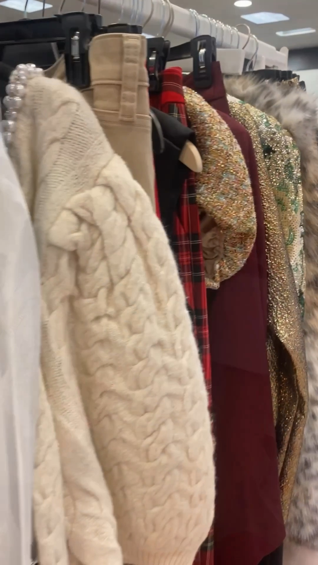 Winter styling showcase with Dillard’s ✨ Spent the morning with @dillardsgreenhills for a private look at a few essential holiday outfits, beauty previews and the best gift options for holiday shopping! 🛍️🎄 

#LTKHoliday #LTKGiftGuide #LTKFindsUnder50