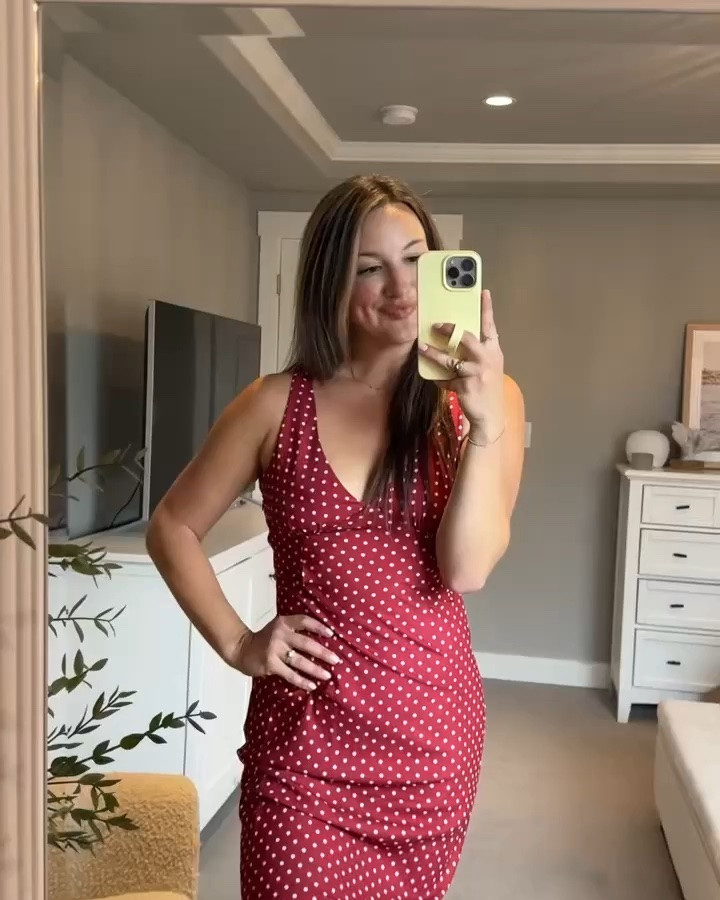 Americana drop at @VICI 🇺🇸 This polka dot maxi is a STUNNER and so perfect for date night! I’m wearing a size small but could have done a medium since it has a tie on the back that can cinch the waist. USE CODE HEATHERSAVE35 for a discount ❤️

#LTKootd #LTKgrwm #LTKSaleAlert