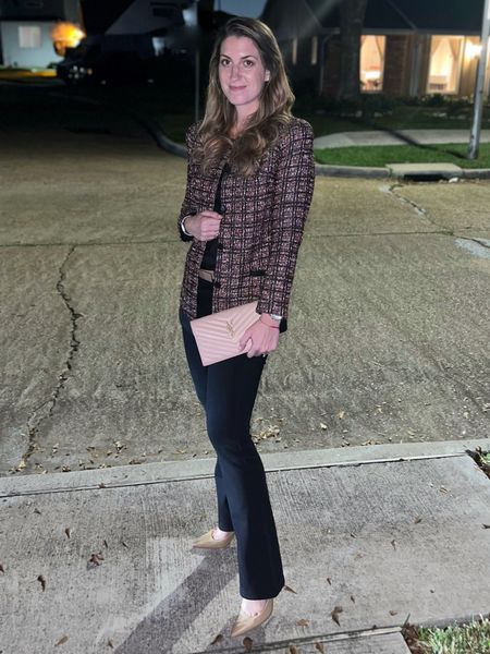 Debited this blazer and couldn’t be happier with it. Perfect for work to weekend… and it’s currently 40% off. Linked my look below, along with these comfy pumps.

#LTKworkwear #LTKsalealert #LTKSeasonal